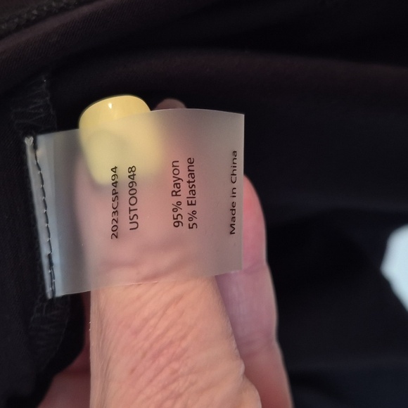 Universal Standard Black Drape Top Faux Wrap Flowy Minalist Size Large 22/24 - Picture 5 of 7